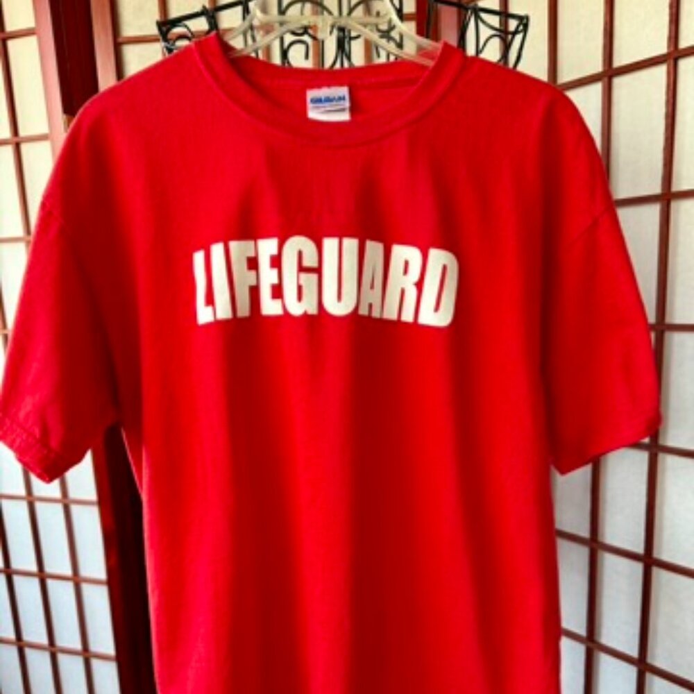 Lifeguard Unisex 100% Cotton T-Shirt By Gildan * Large * NWOT